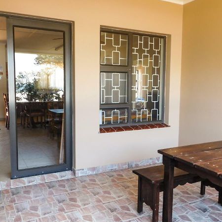Mama Mia Cottages Oslo Beach Port Shepstone Kültér fotó
