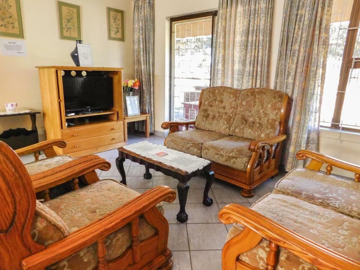 Mama Mia Cottages Oslo Beach Port Shepstone Kültér fotó