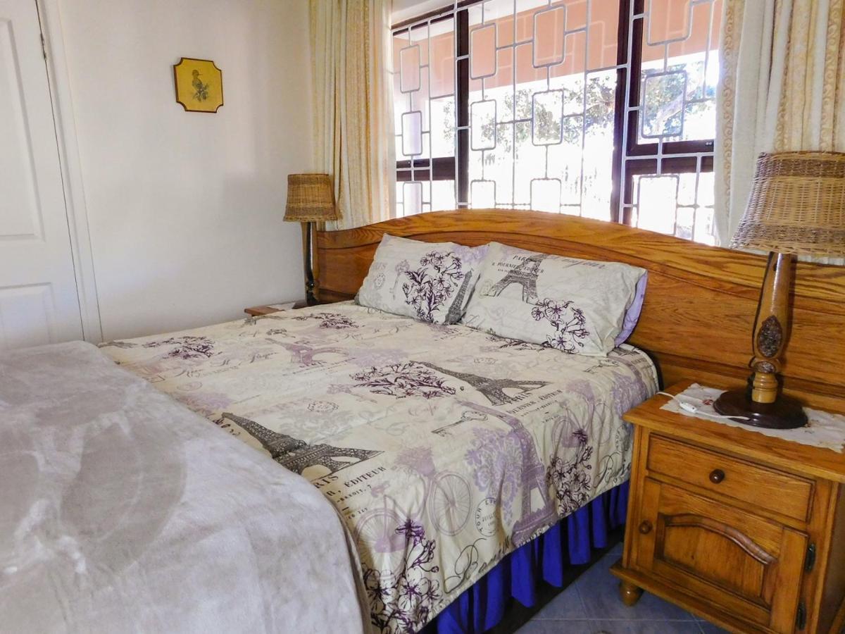 Mama Mia Cottages Oslo Beach Port Shepstone Kültér fotó
